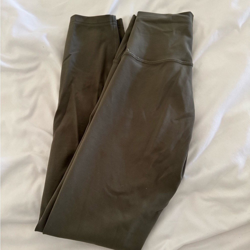 Lululemon wunder train high rise 28”